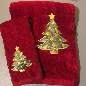 Christmas bath towel and wash cloth
